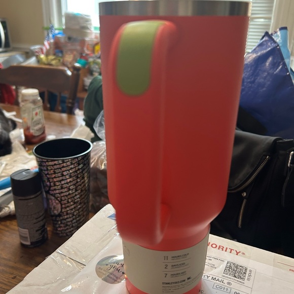 Hibiscus Stanley Tumblr - Picture 6 of 7